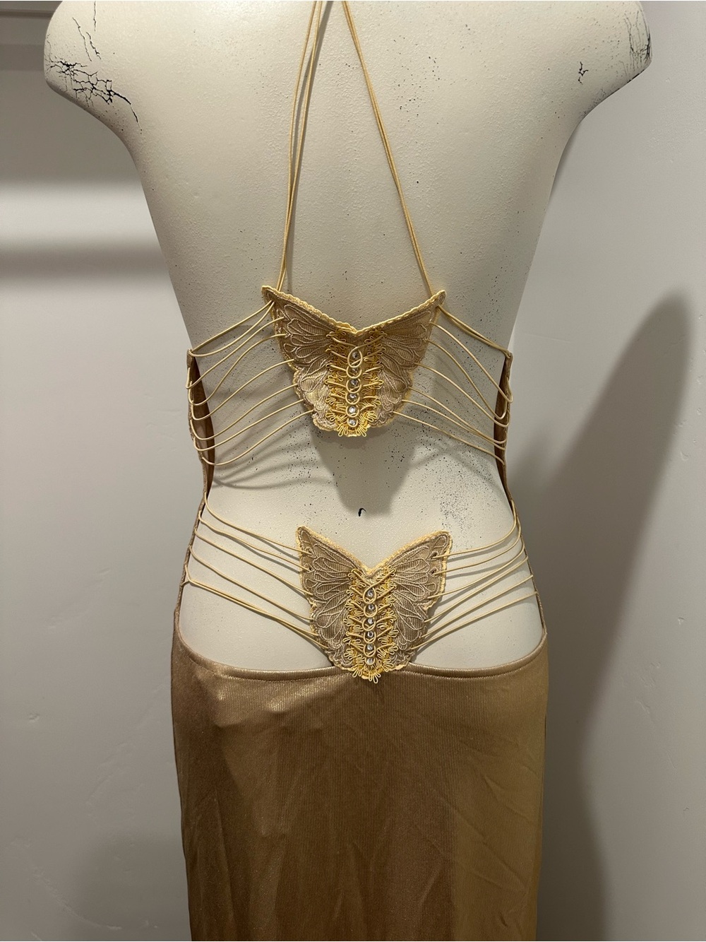 New I.AM.GIA Gold Backless Butterfly-Detail Gown Sexy Dress Size M - Picture 9 of 11